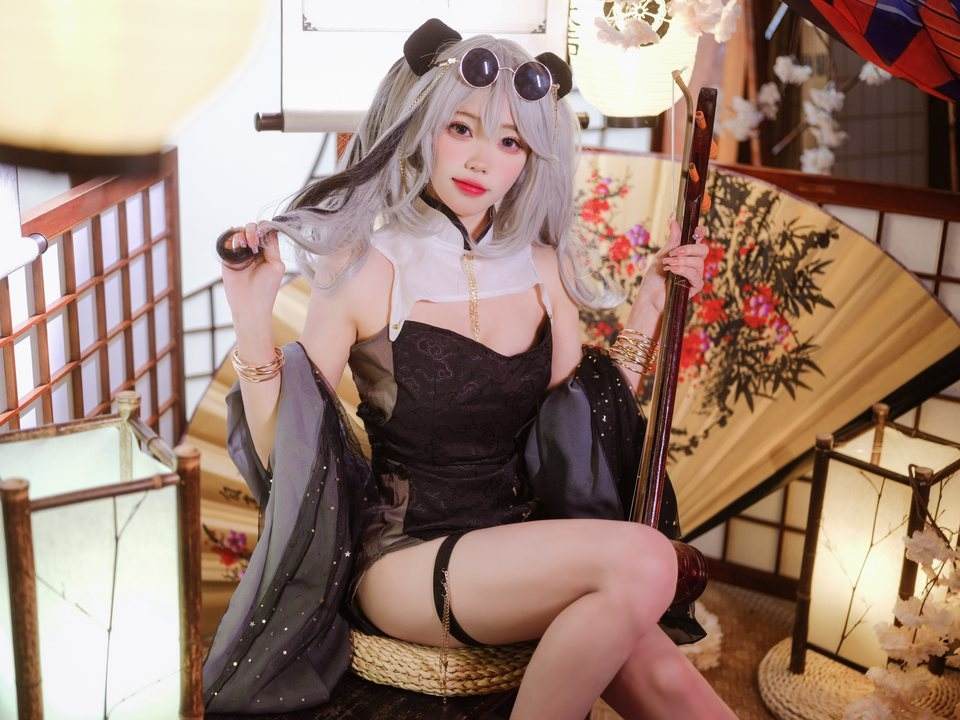 咬一口兔娘 咬一口兔娘